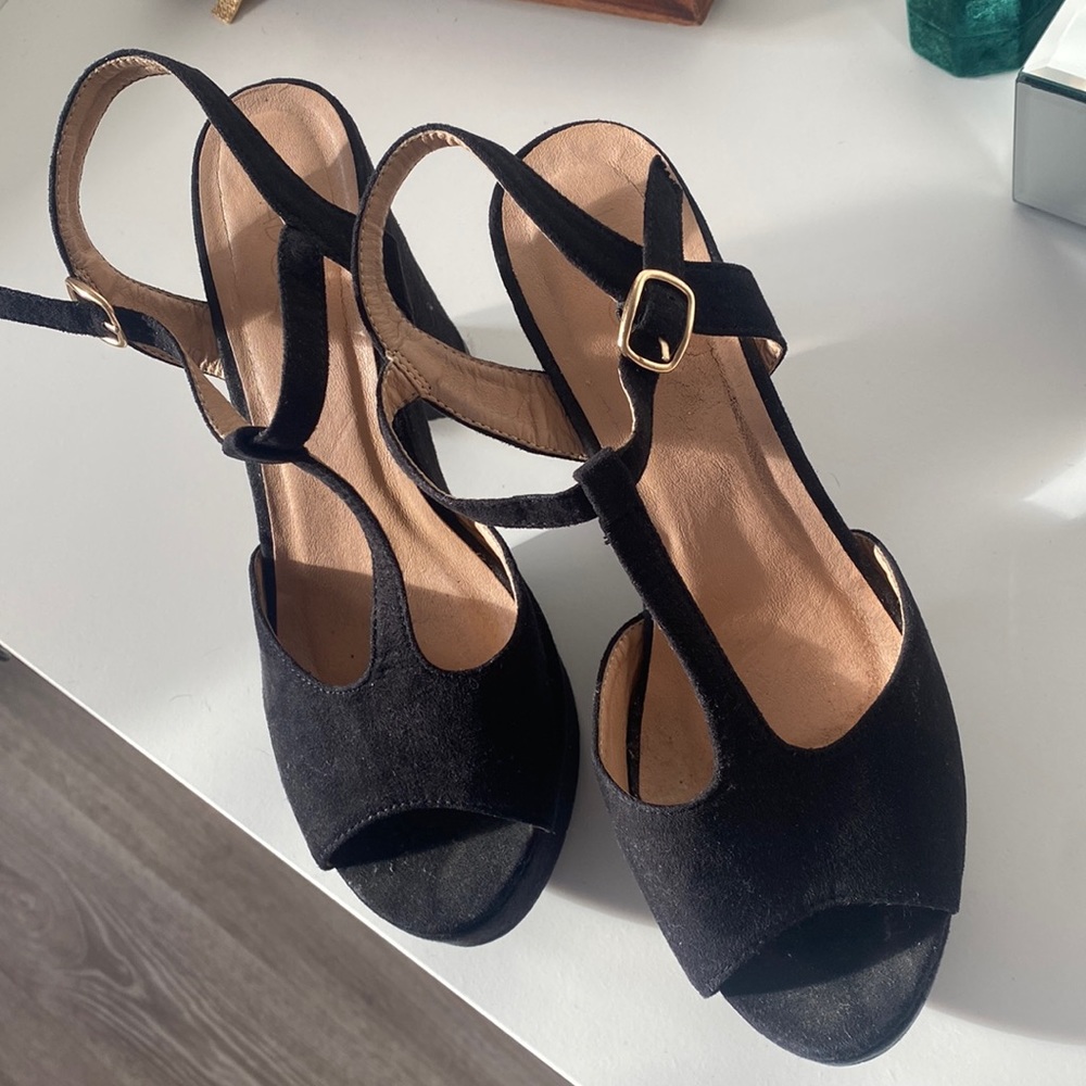 Black high heels
